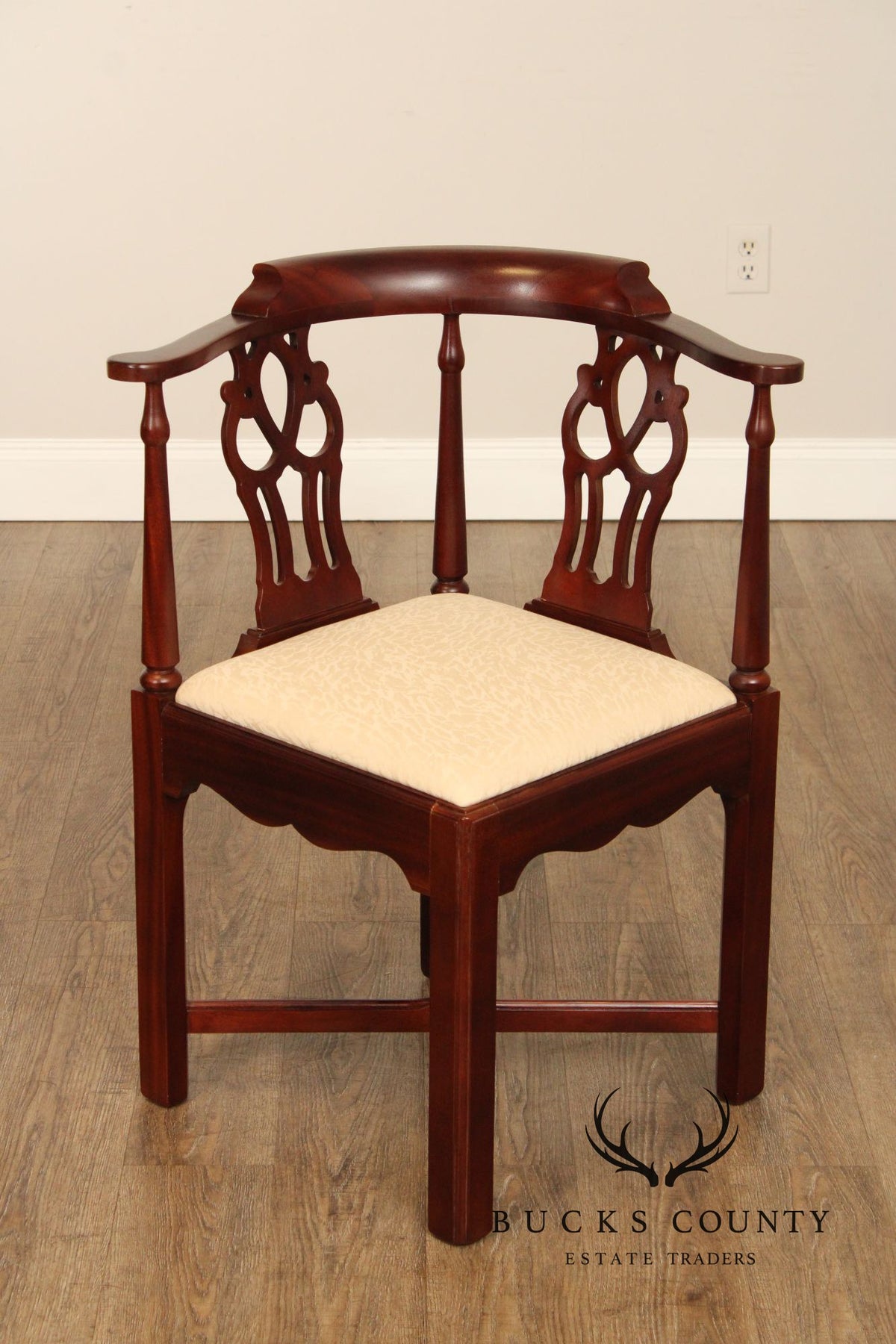 Hickory Chair Chippendale Style Pair of Mahogany Corner Chairs
