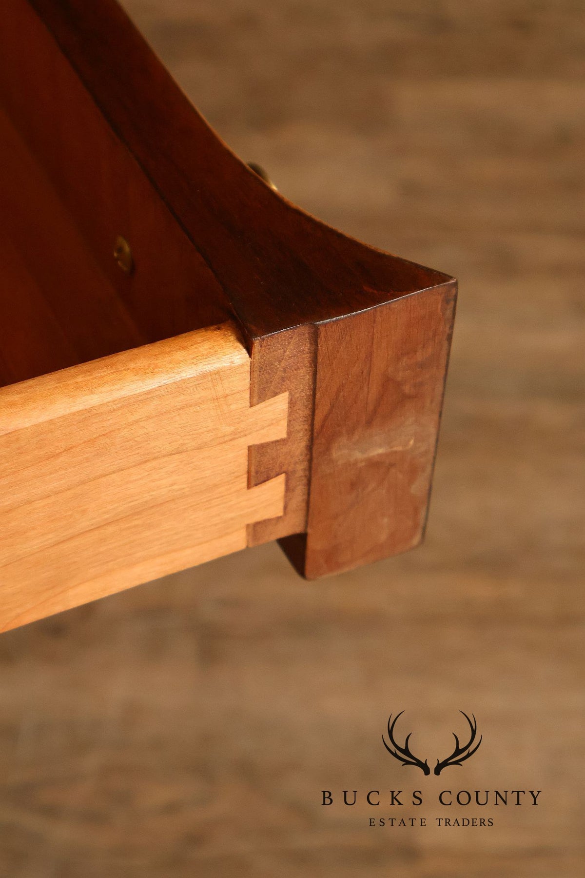 Stickley Colonial Williamsburg Mahogany Inlaid Federal Style End Table
