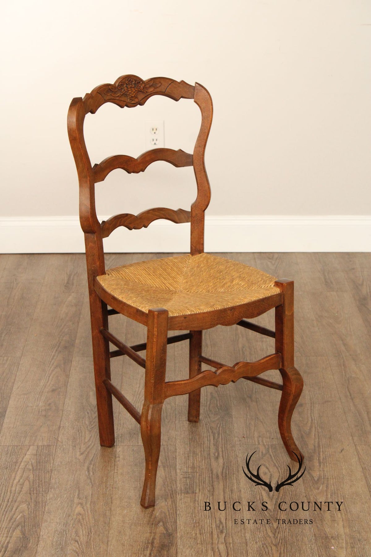 French Provincial Set Of 10 Rush Seat Dining Chairs