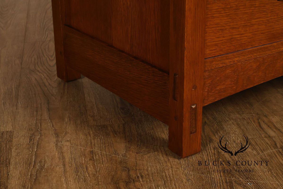 Stickley Mission Collection Oak Eight-Drawer Chest