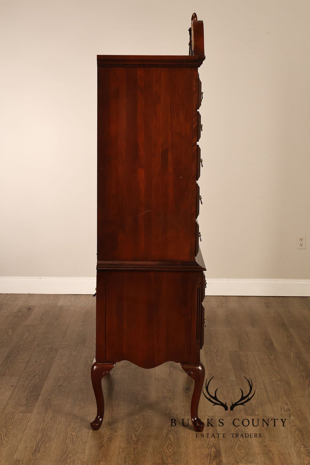 Sumter Cabinet Co. Queen Anne Style Cherry Highboy Dresser