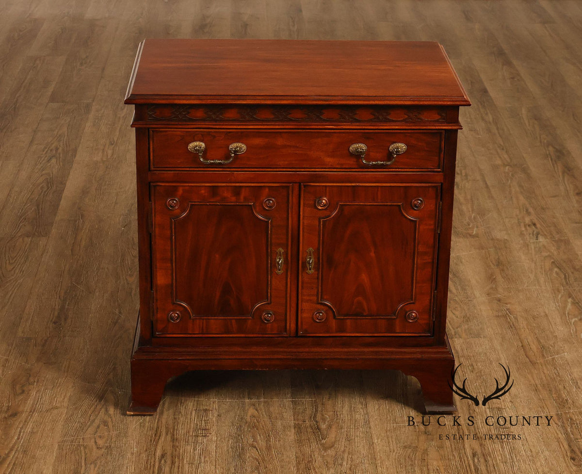 Century Furniture Georgian Style Mahogany Nightstand