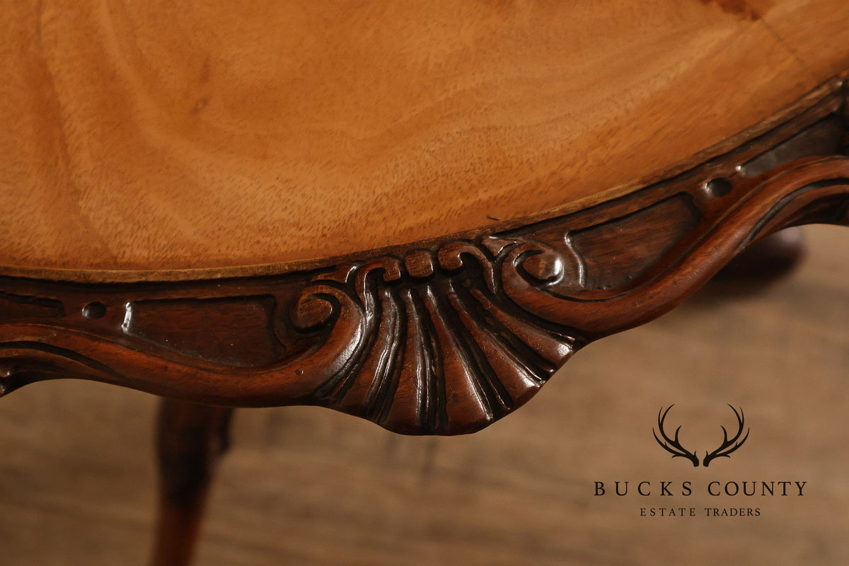 Queen Anne Style Flame Mahogany Pie Crust Top Pedestal Table