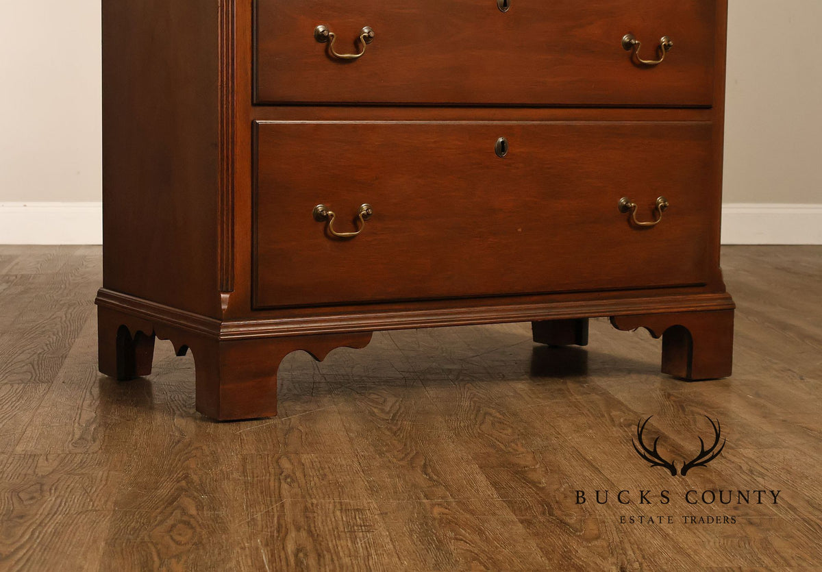 Kittinger Colonial Williamsburg Mahogany Chest Of Drawers