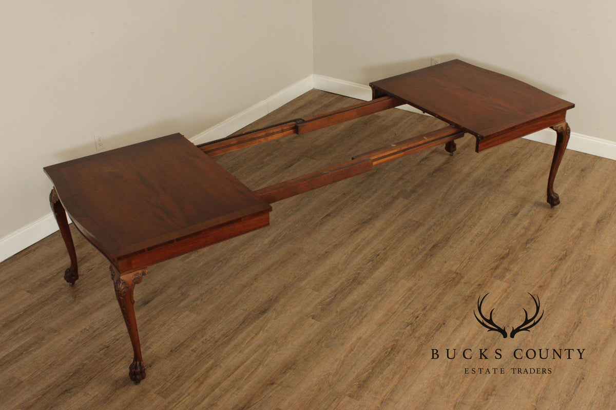 Irish Georgian Style Expandable Mahogany Dining Table