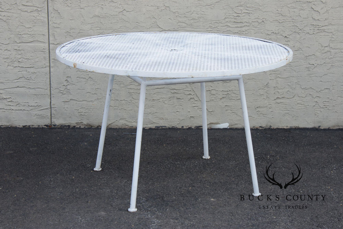 Russell Woodard Mid Century Modern 'Sculptura' Round Dining Table