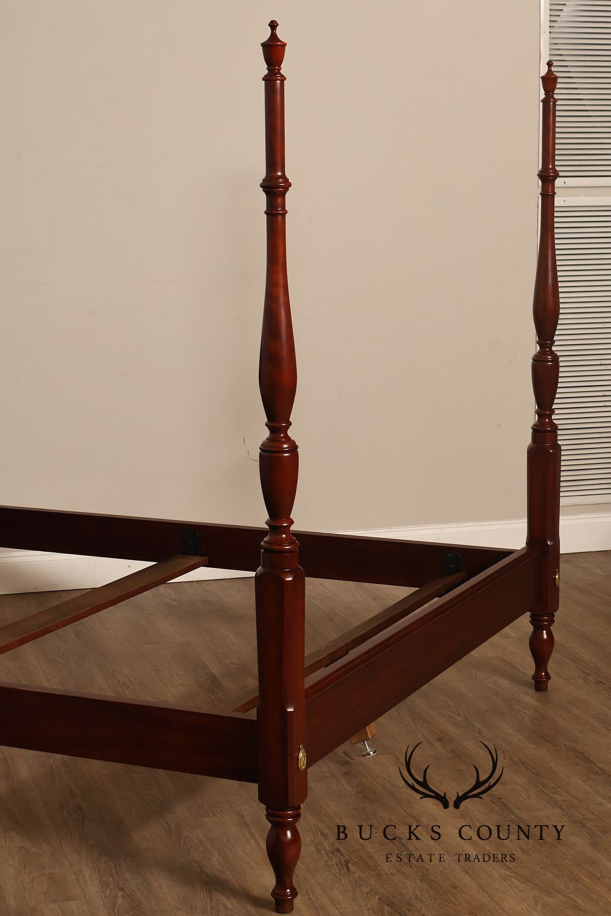 Henkel Harris Solid Cherry Queen Four Poster Bed