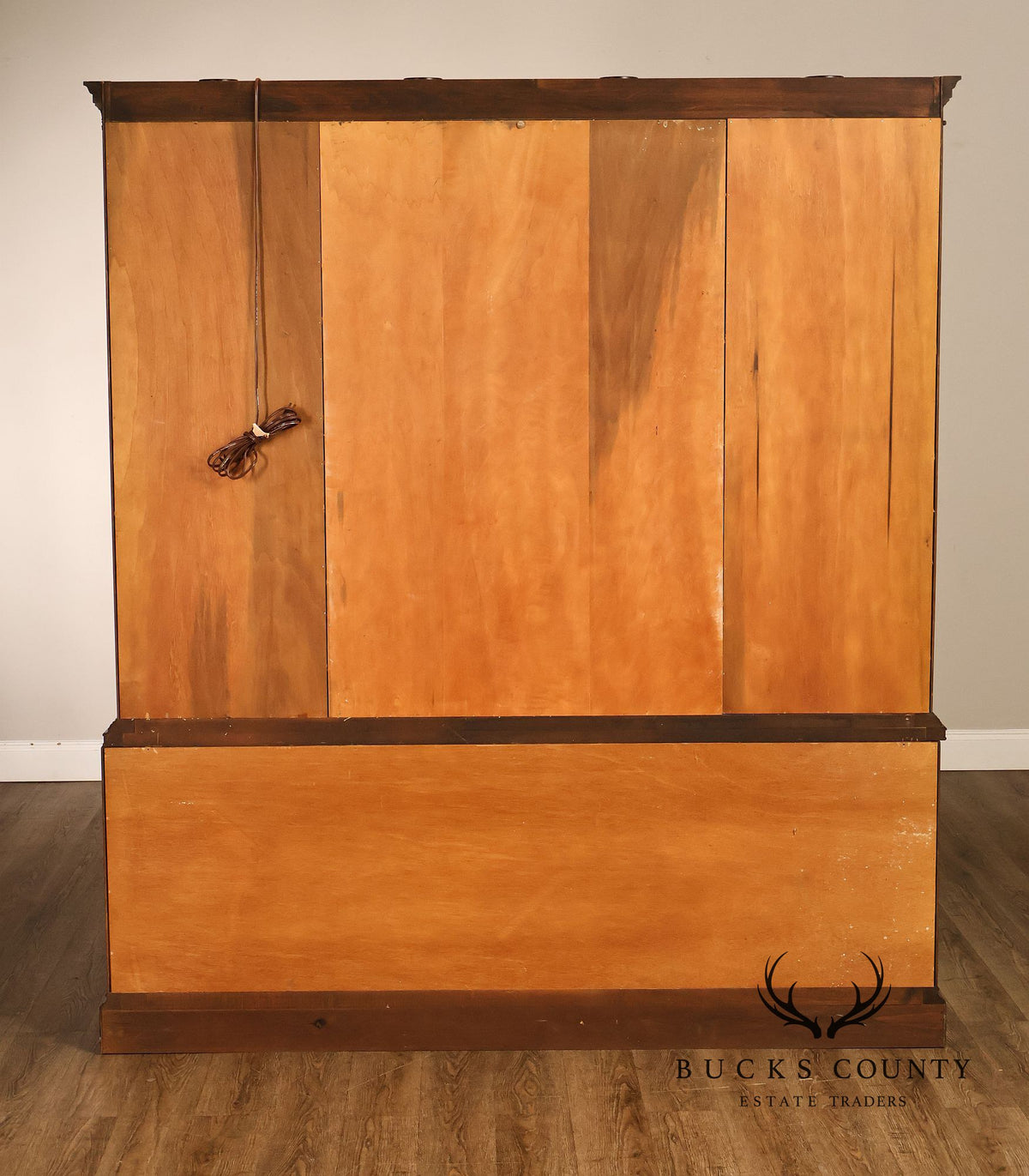 Councill Craftsmen Mahogany Breakfront China Cabinet