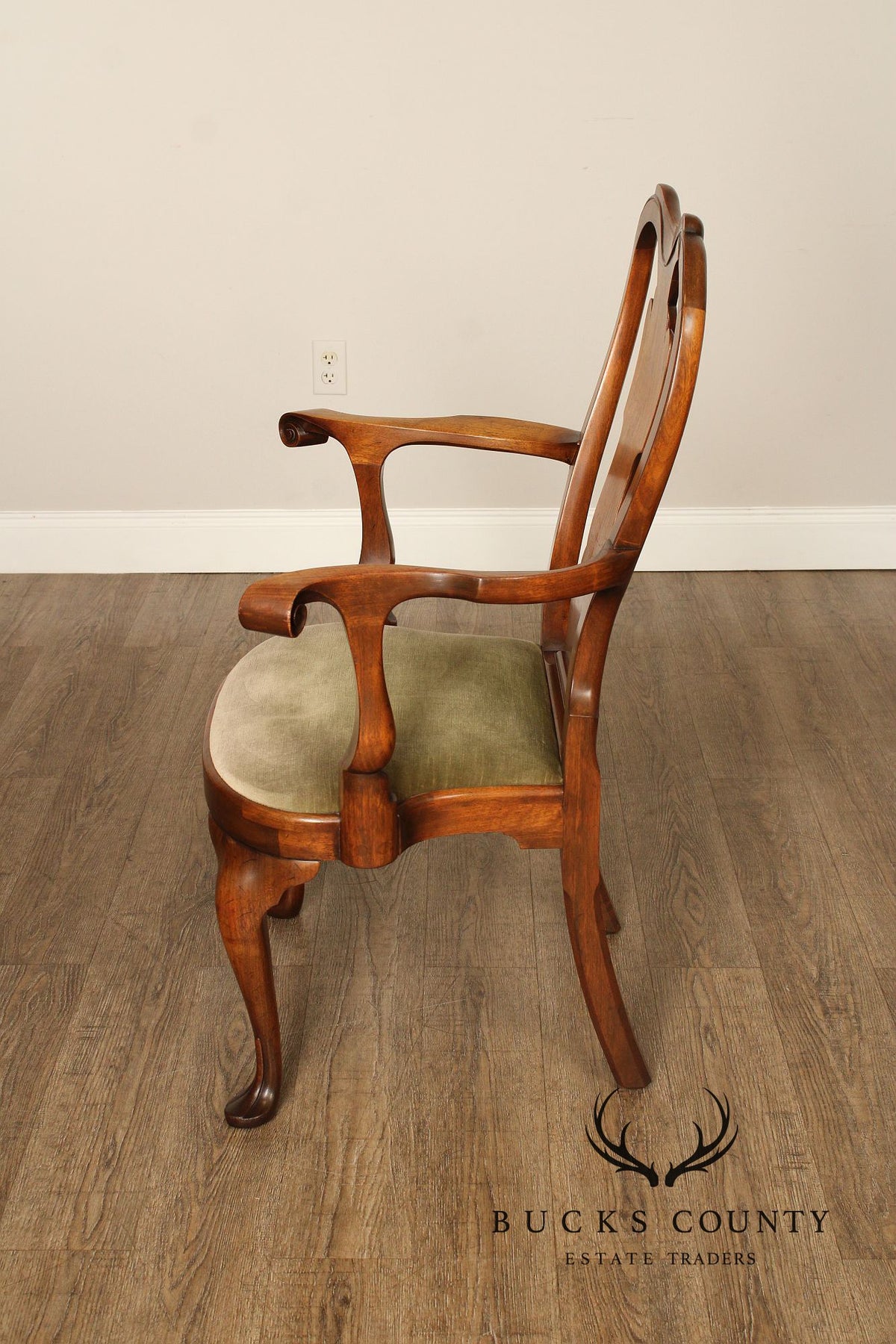 Saybolt Cleland Queen Anne Style Set of Eight Mahogany Dining Chairs