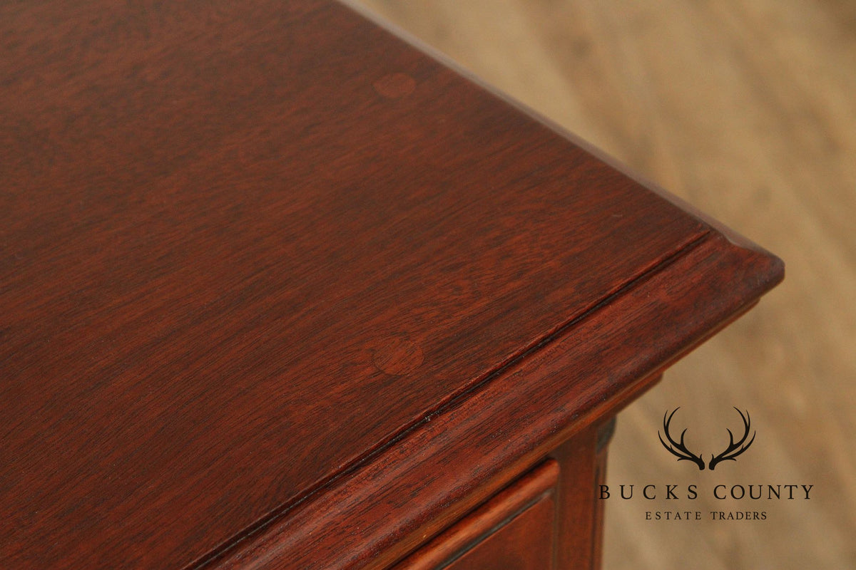 Kittinger Colonial Williamsburg Mahogany Chippendale Style Lowboy