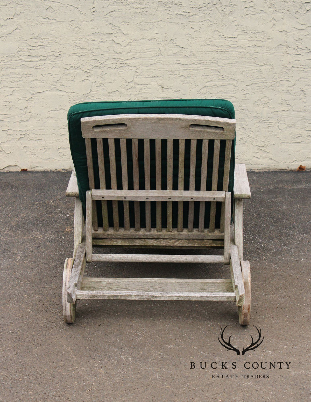 Gloster Pair of Teak Outdoor Patio Chaise Lounge Chairs