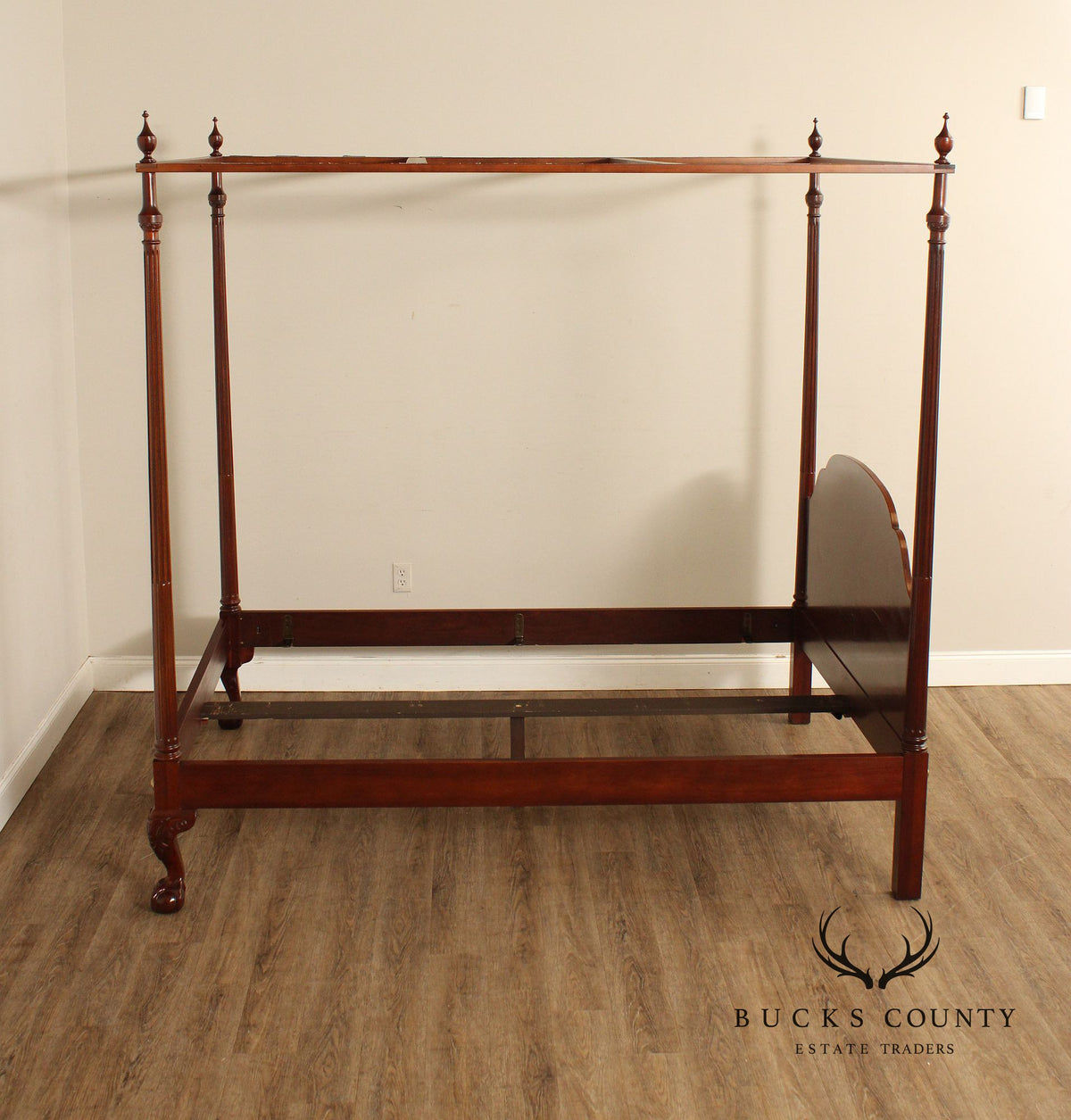 Baker Furniture Mahogany Queen Canopy Bed