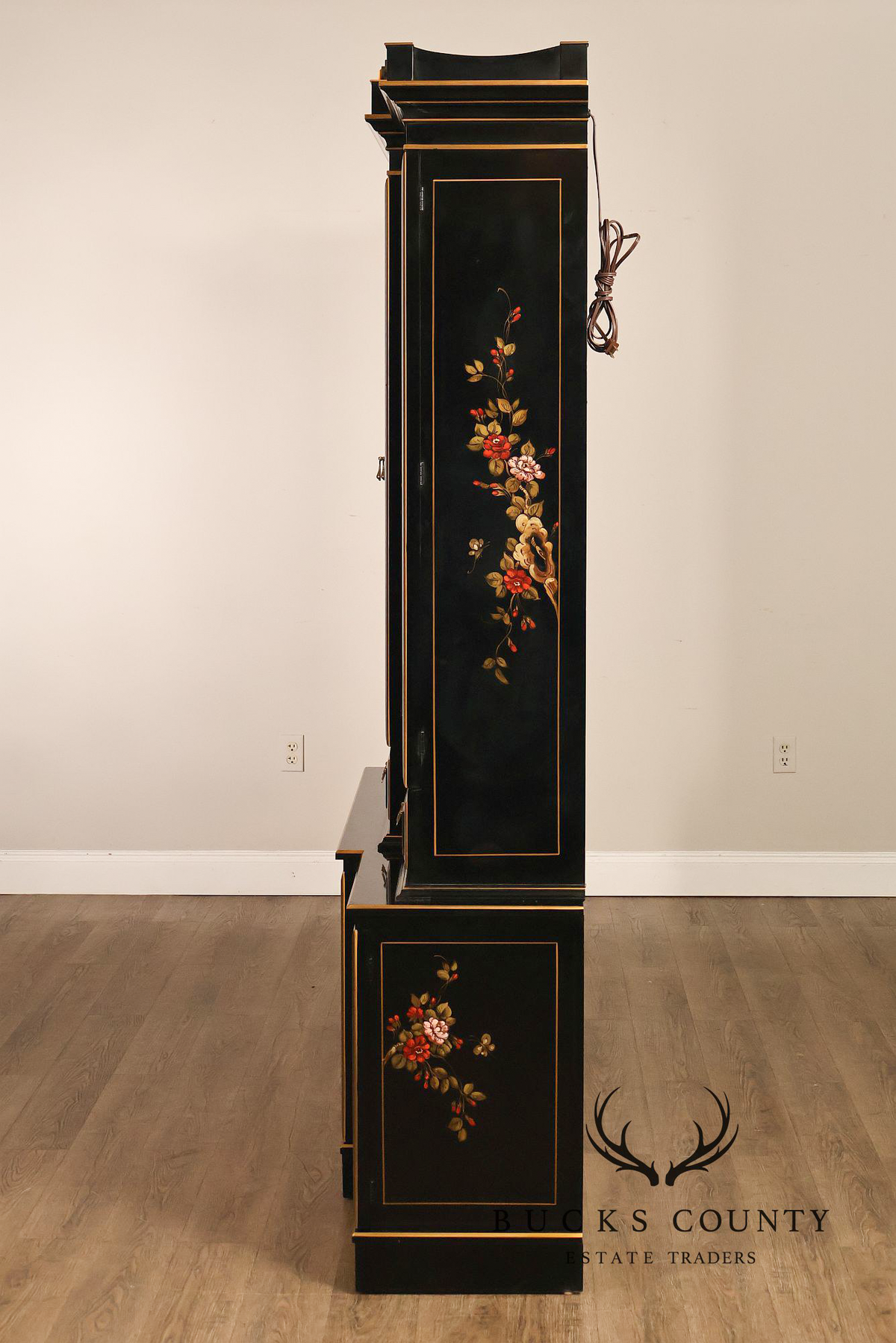 Union National Chinoiserie Hand Painted China Display Cabinet