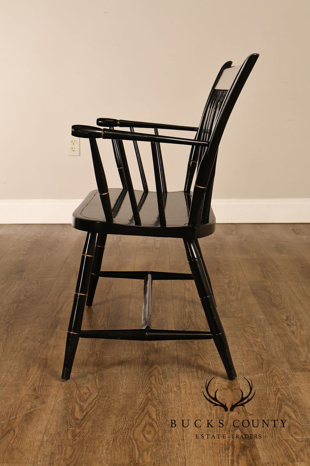 Nichols & Stone Black Stenciled Windsor Bench