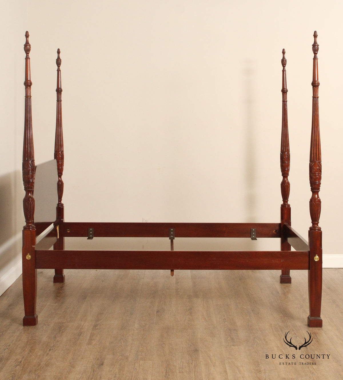 Councill Craftsmen Mahogany Rice Carved Queen Size Canopy Bed