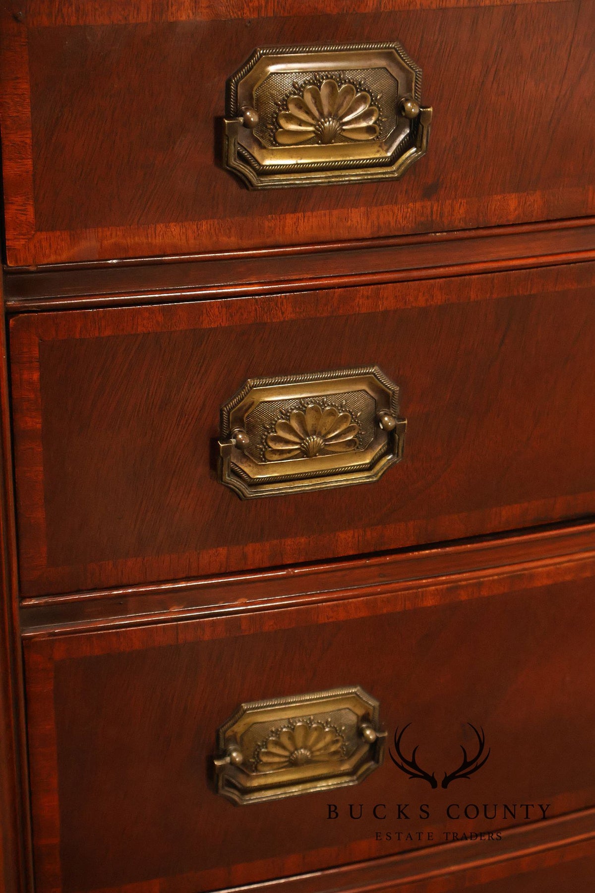 Drexel Pair Of Banded Mahogany Bow Front Bachelor Chests