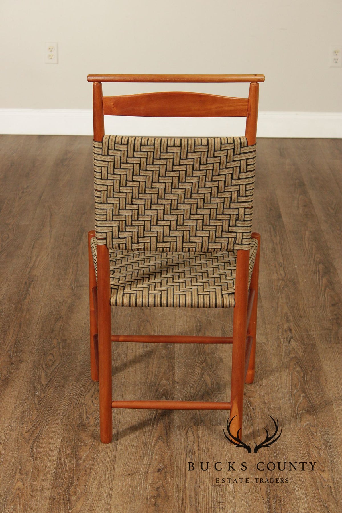 Ian Ingersoll Shaker Style Set of Eight Cherry Dining Chairs
