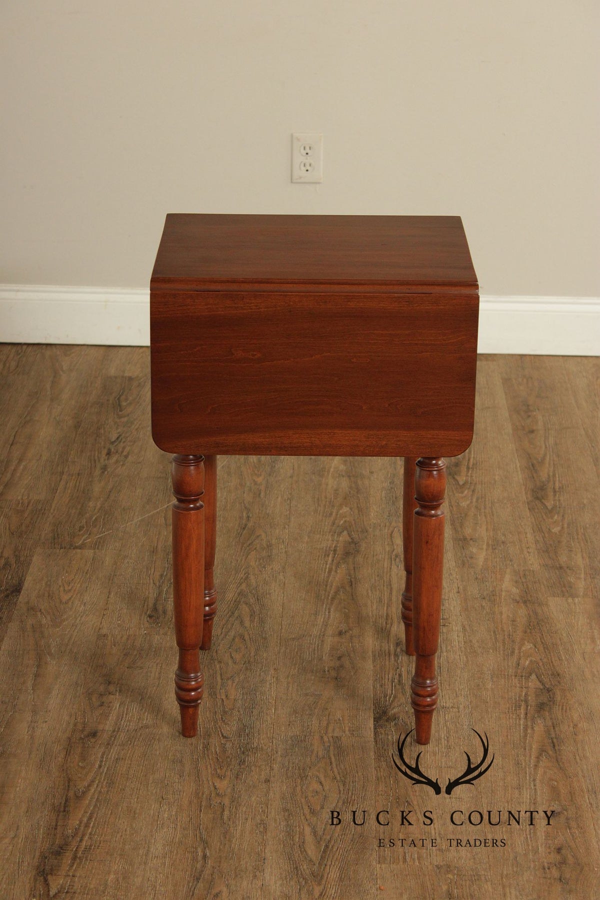 Antique Sheraton Drop-Leaf Pembroke Side Table