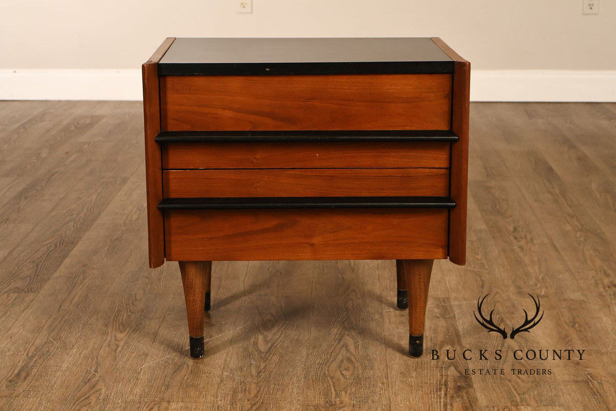 American of Martinsville Mid Century Modern Pair of Nightstands