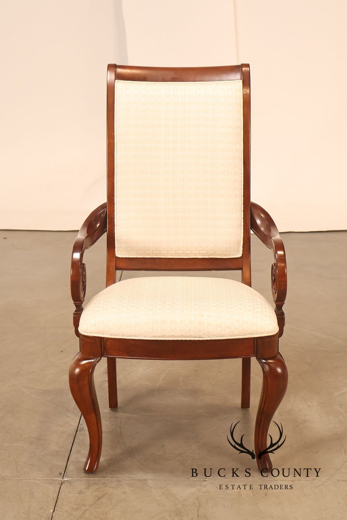 Pennsylvania House Set Of Eight French Style Dining Chairs