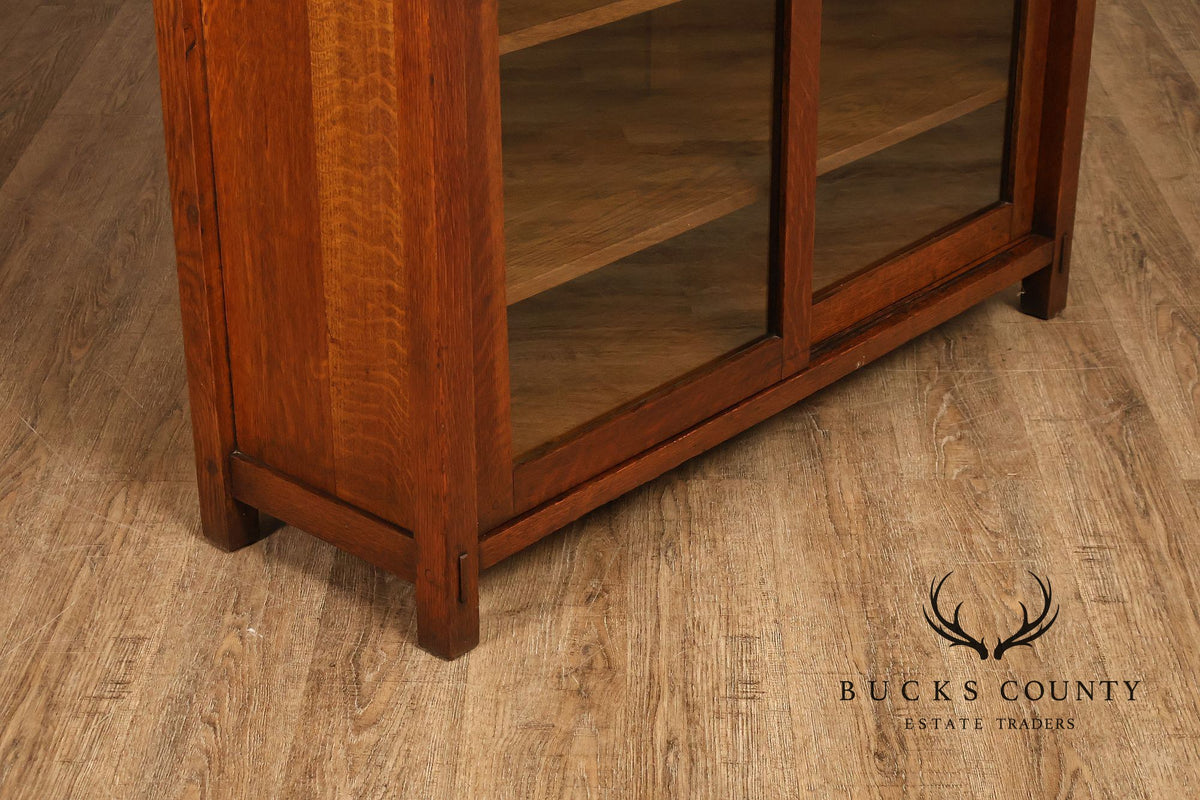Harden Furniture Co. Antique Arts And Crafts Two Sliding-Door Bookcase