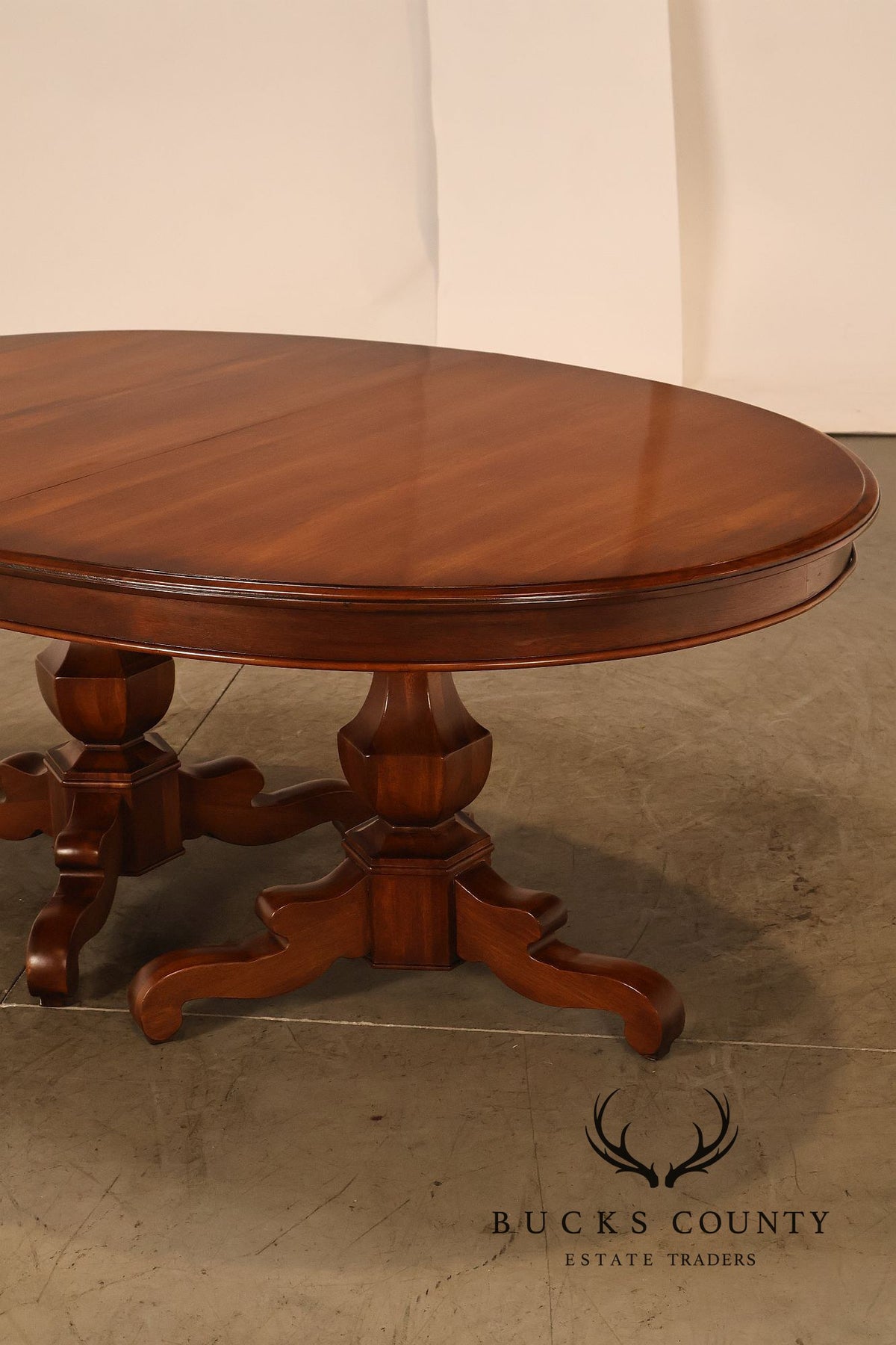 Henredon Oval Double Pedestal Extension Dining Table With Three Leaves