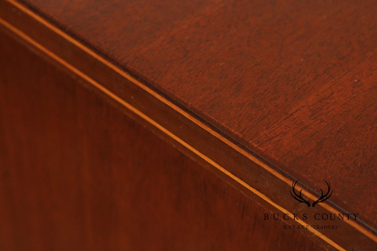 Biggs Hepplewhite Style Mahogany Chest of Drawers