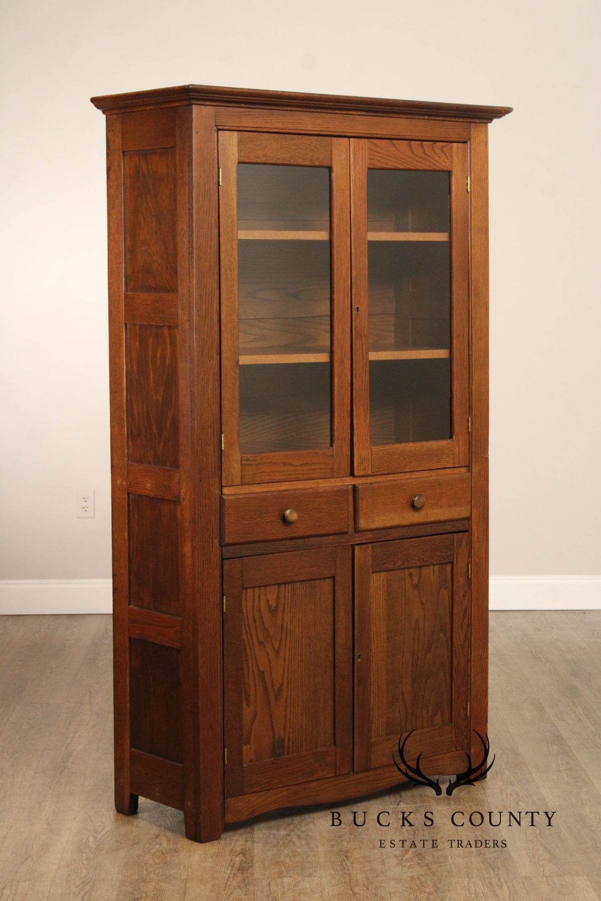 Vintage Oak Kitchen Flatwall Cabinet
