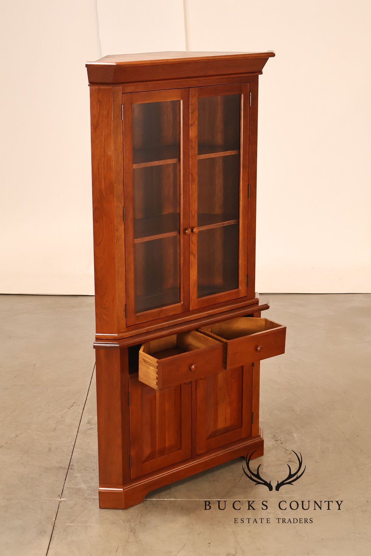 Hunt Country Furniture Cherry Corner Cabinet With Beveled Glass Doors