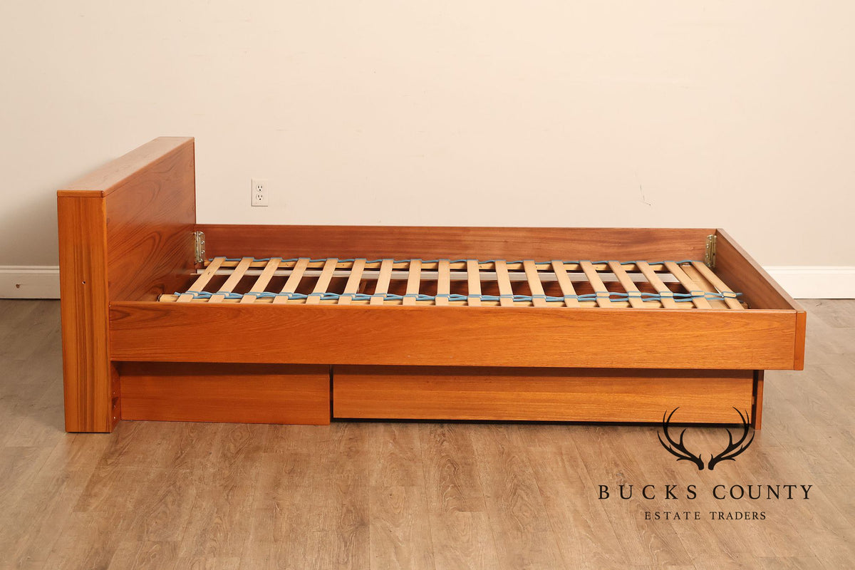 Scan Coll Danish Modern Queen Size Teak Platform Bed