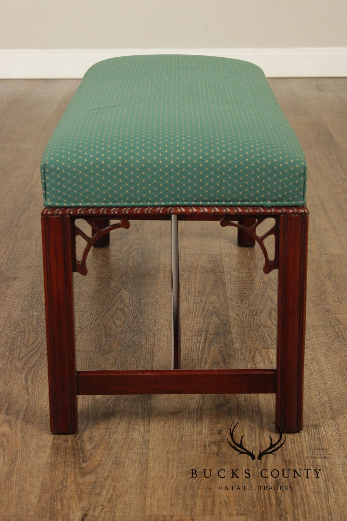 Hickory Chair Chippendale Style Mahogany Window Bench