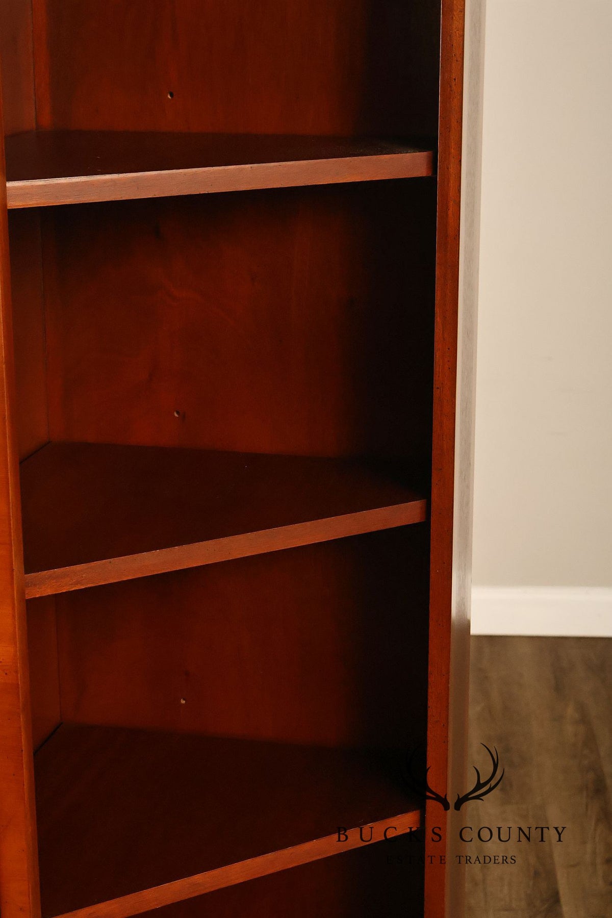 Heckman Furniture Federal Style Mahogany Corner Cabinet With Inlay
