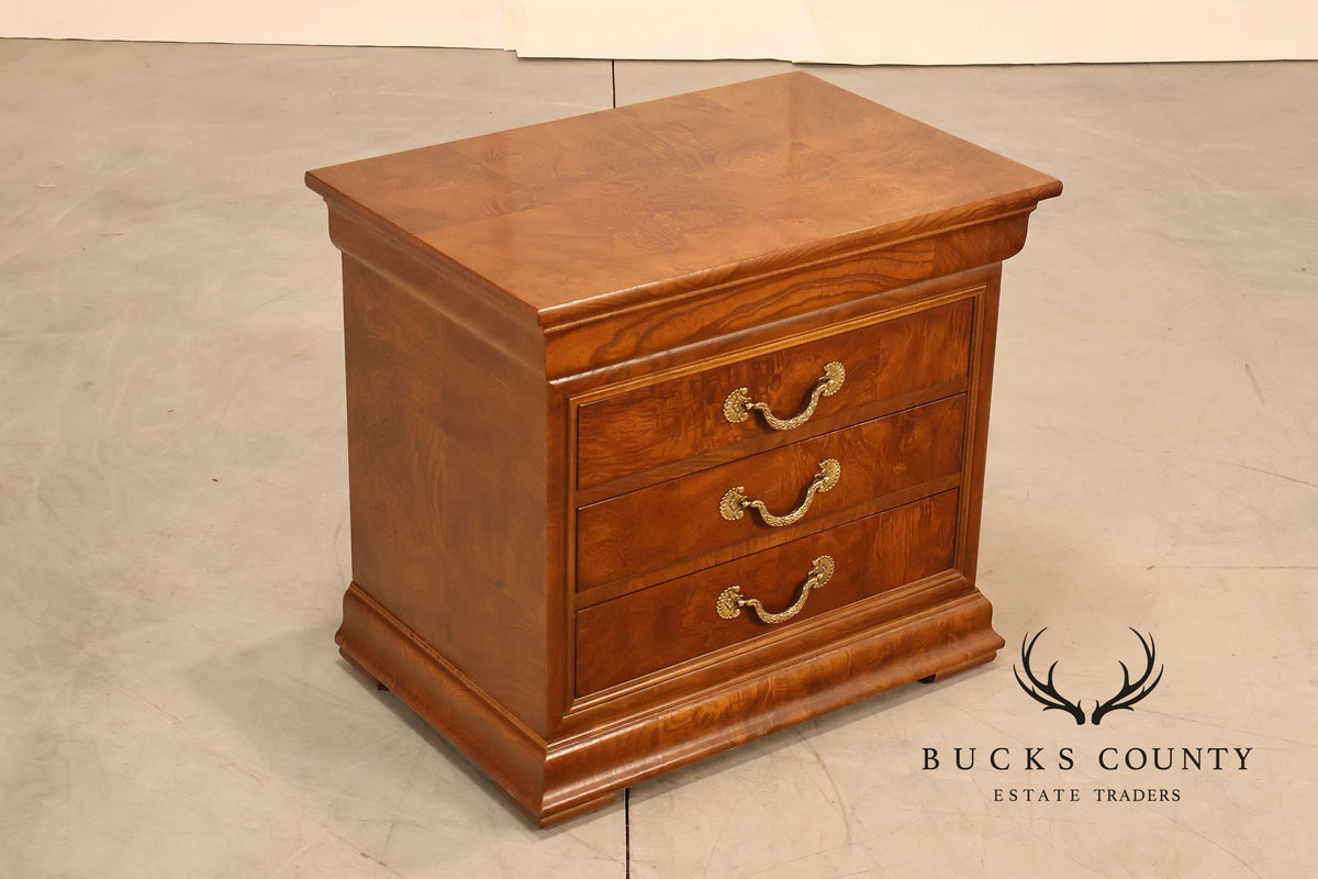 Henredon 'Charles X' Pair of Burlwood Nightstands