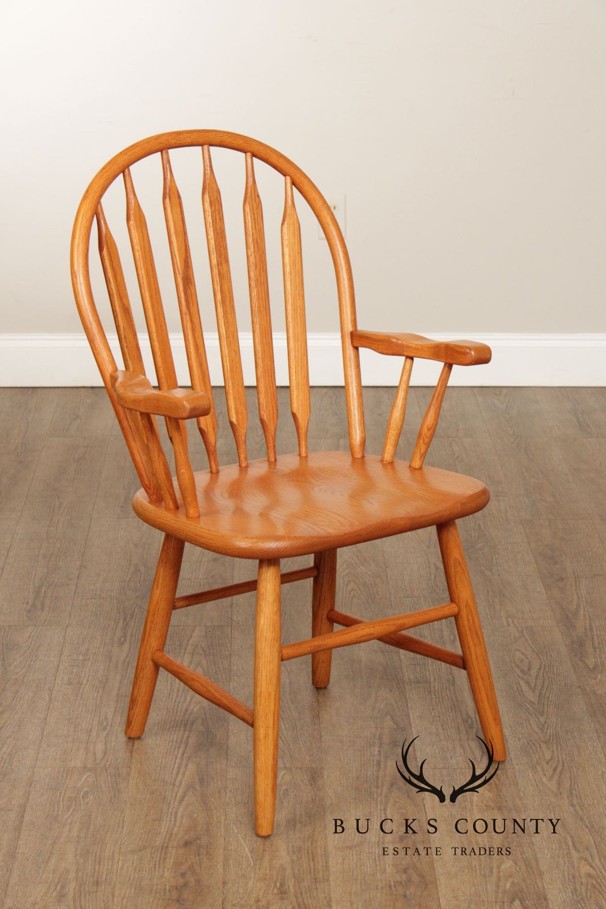 Traditional Set of Four Oak Windsor Dining Chairs