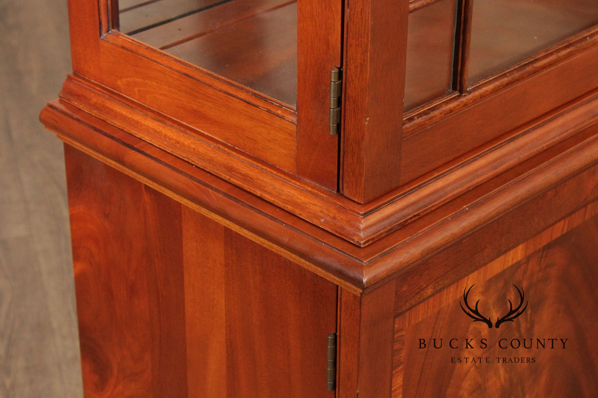 Stickley Georgian Style Mahogany Breakfront China Cabinet