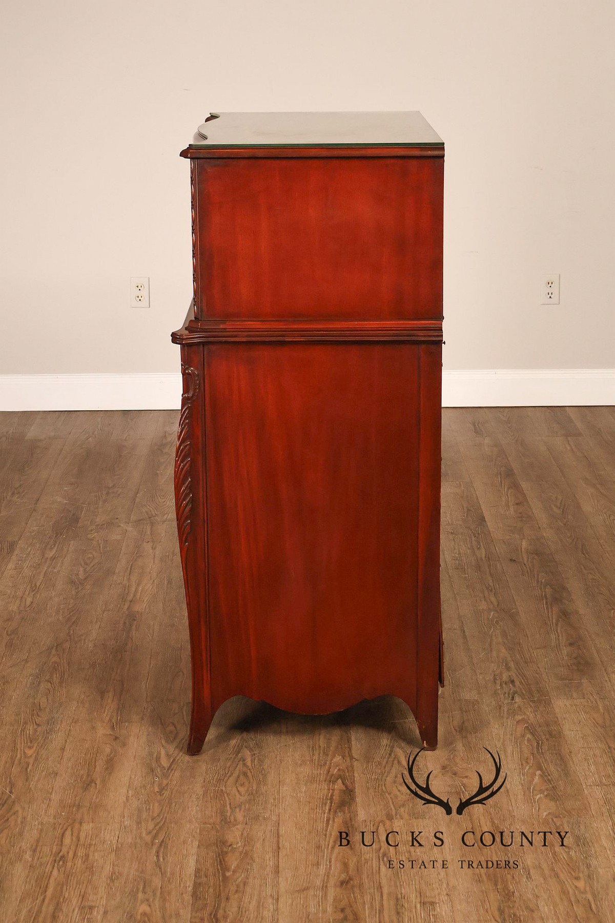 1940;s French Style Flame Mahogany Serpentine Chest-On-Chest