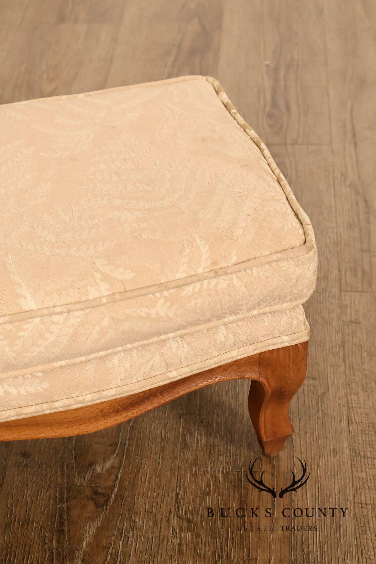 Ethan Allen French Country Style Small Foot Stool