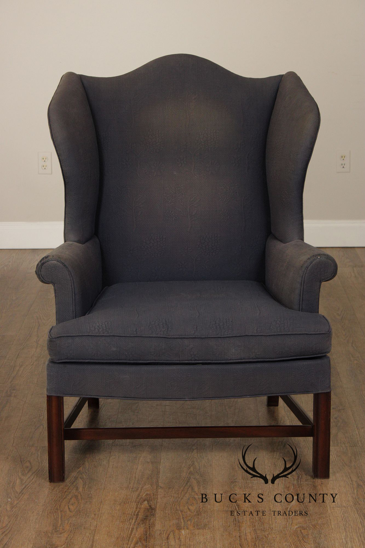 Kittinger Williamsburg Adaptation Chippendale Style Mahogany Wing Chair