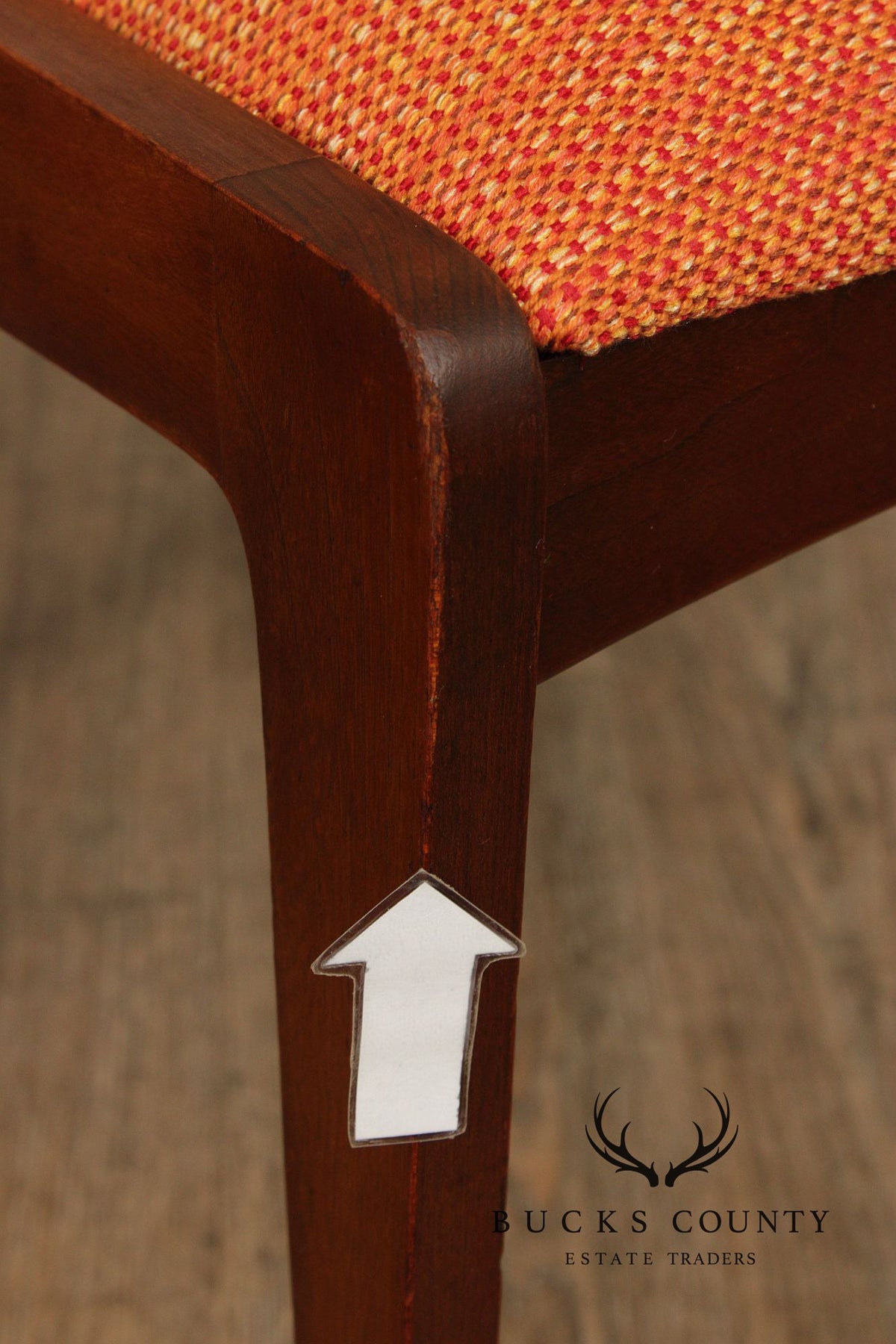 Mid Century Modern Walnut Set Of Four Dining Chairs