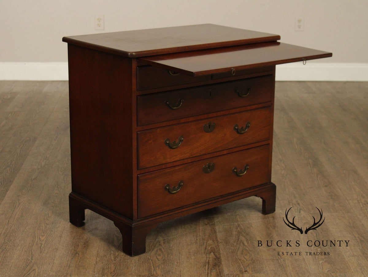 Kittinger Colonial Williamsburg Mahogany Bachelor’s Chest