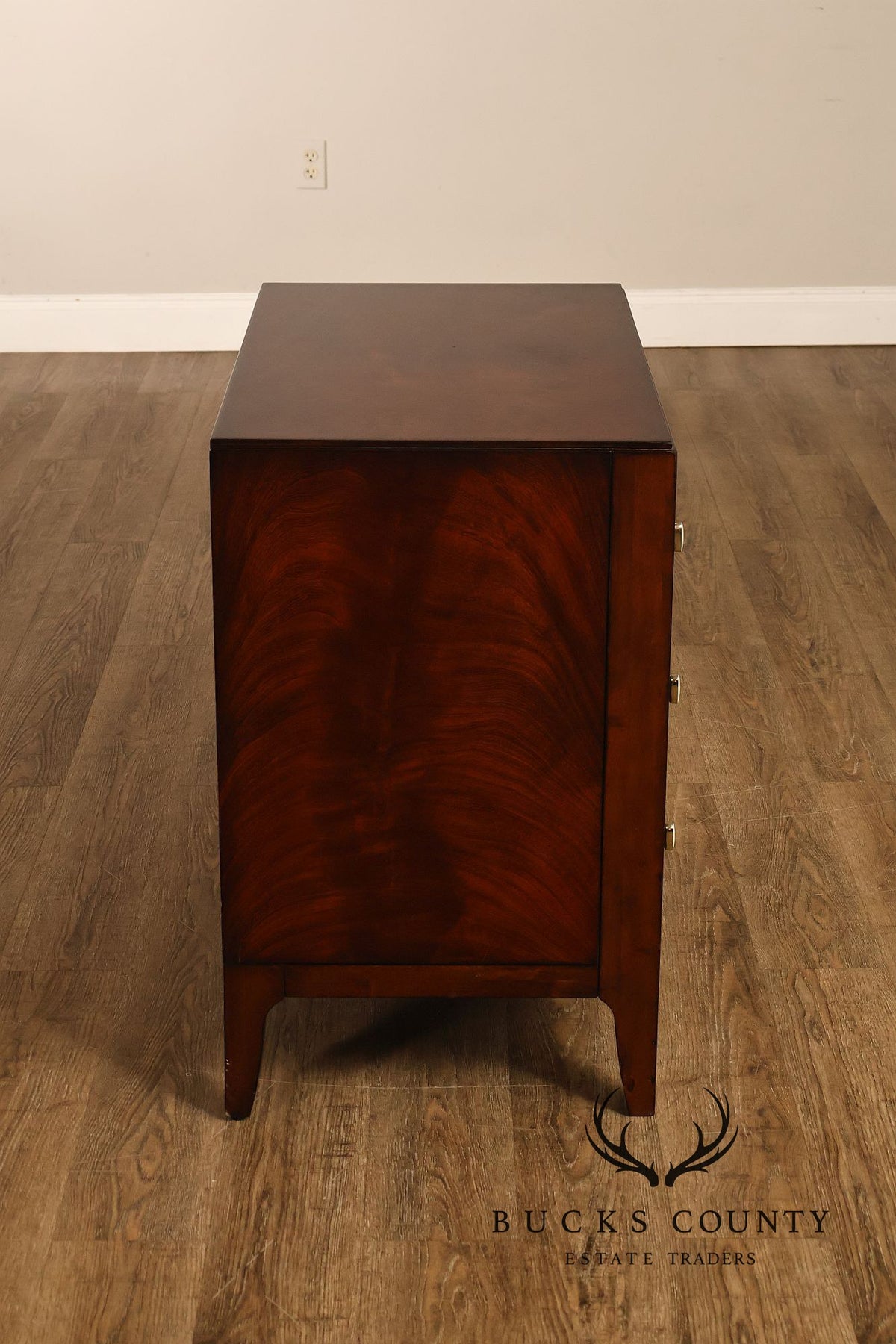 Caracole Art Deco Style Pair of Mahogany Chest Nightstands