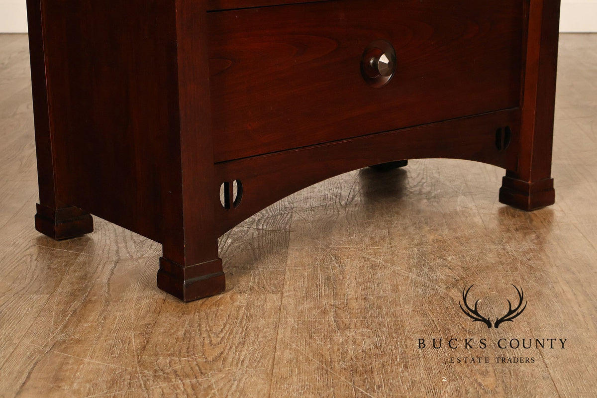 Stickley Edinburgh Collection Pair Of Cherry Nightstands