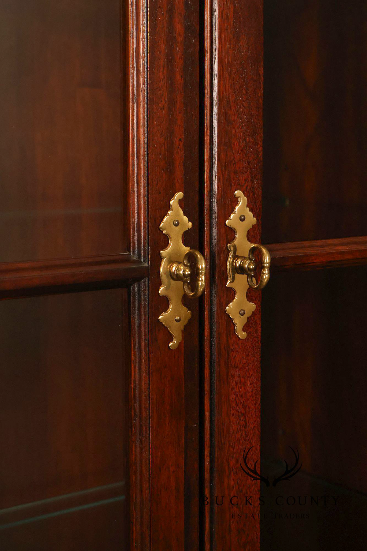 Pennsylvania House Chippendale Style Mahogany Breakfront China Cabinet
