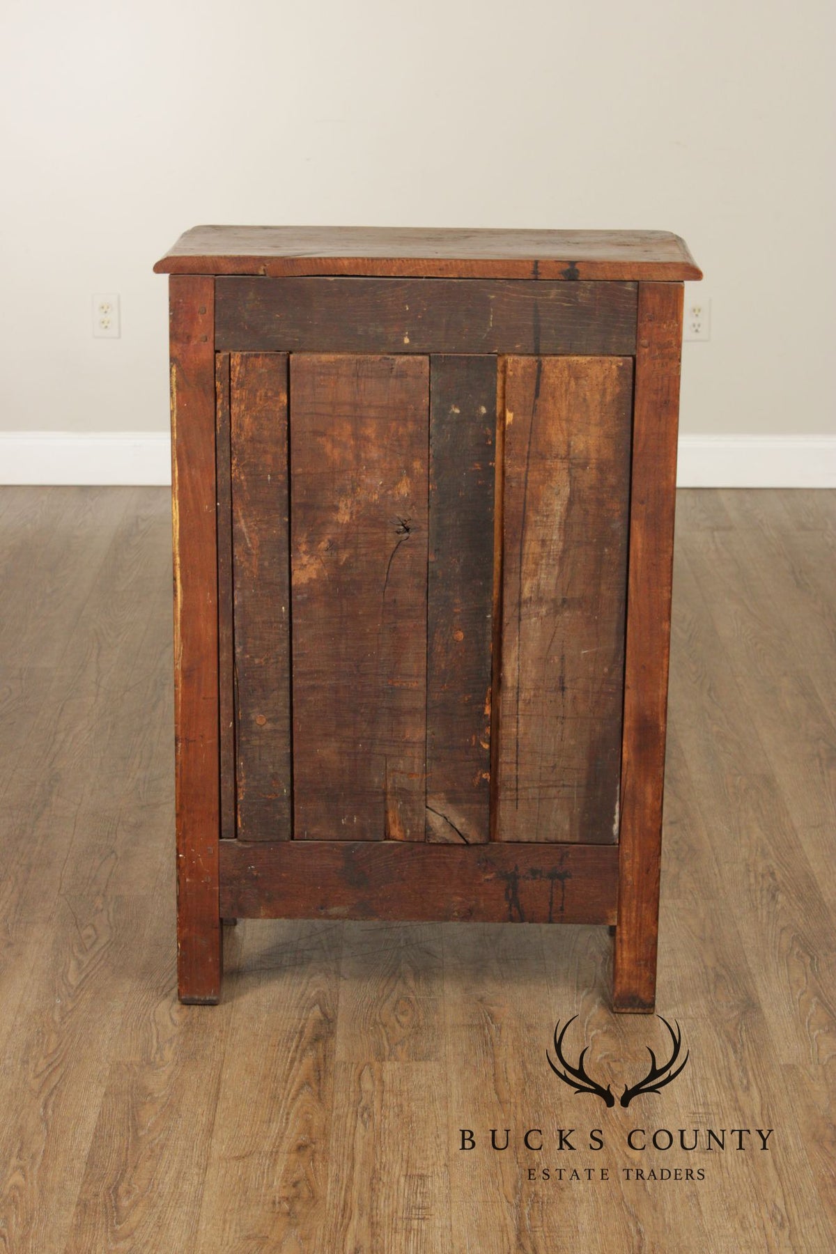 Antique 19th Century French Louis XV Style Solid Oak Petite Cabinet With Drawer And Scalloped Apron