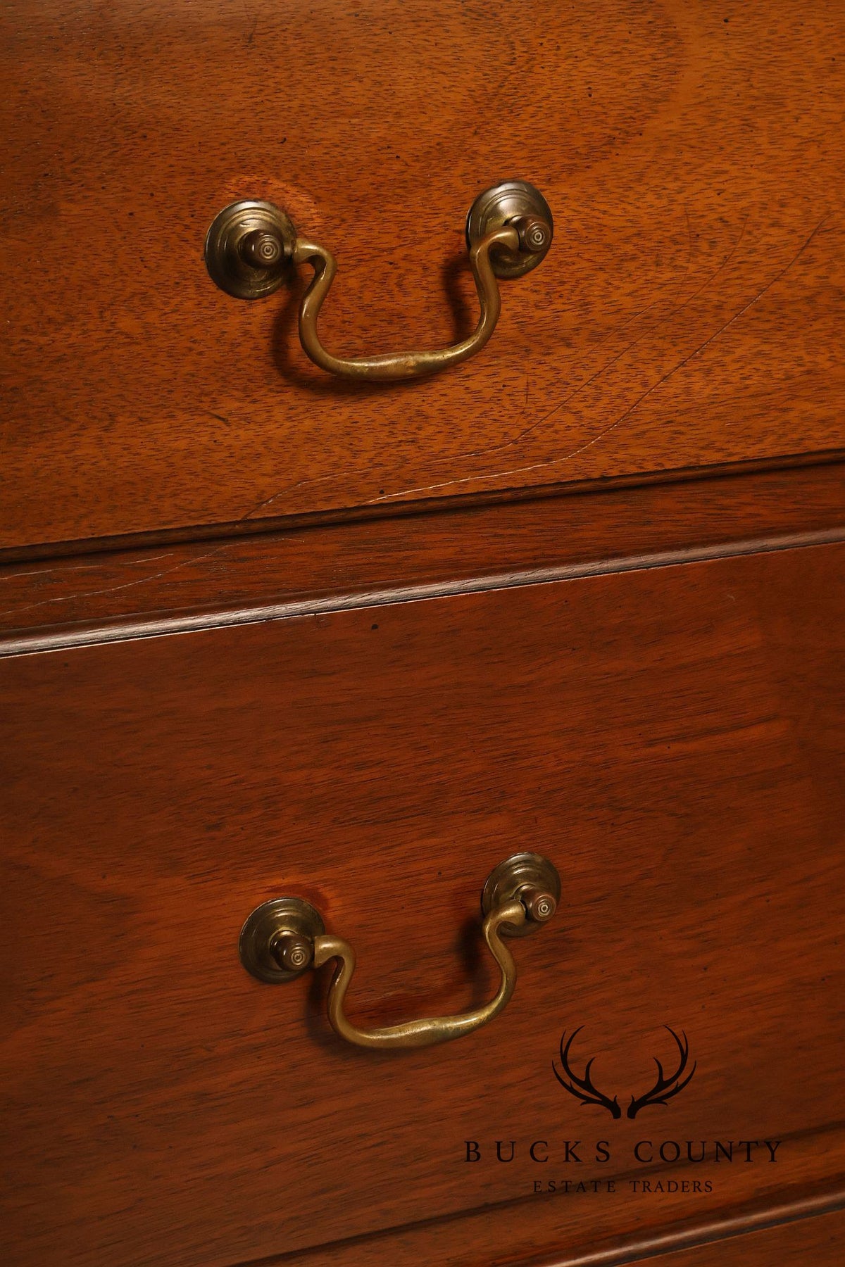 Kittinger Colonial Williamsburg Mahogany Chest Of Drawers