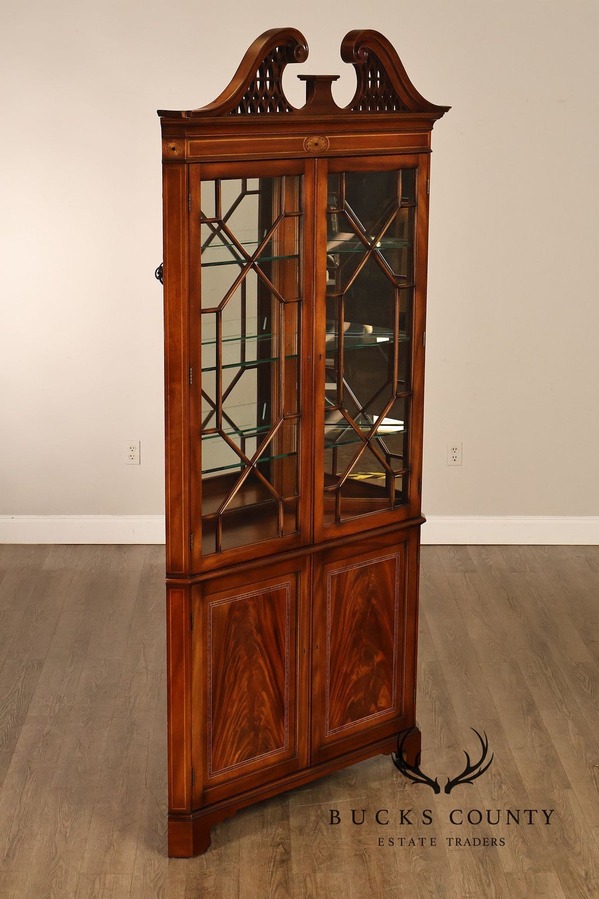 Georgian Style Lighted Mahogany Corner Cabinet