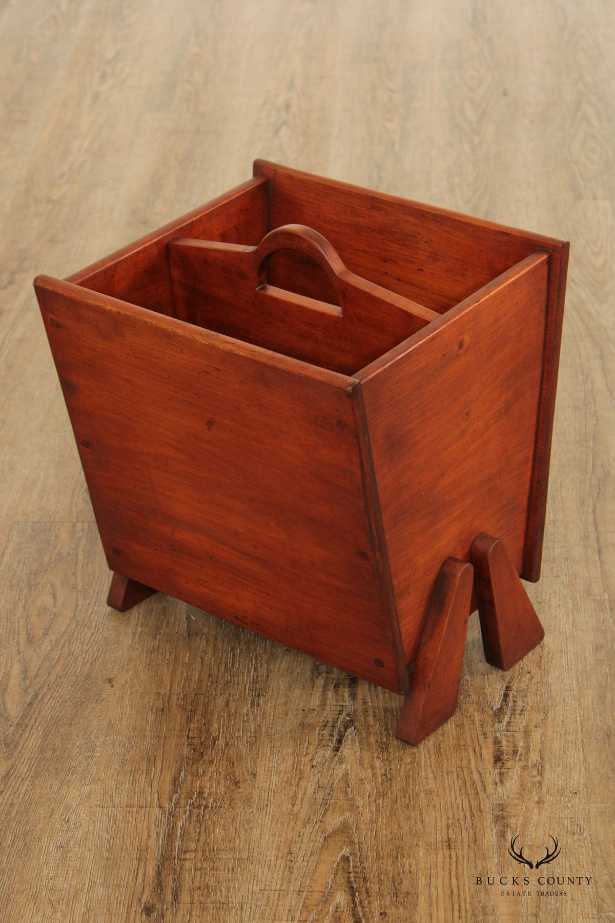Vintage Cushman Creation Maple Magazine Stand