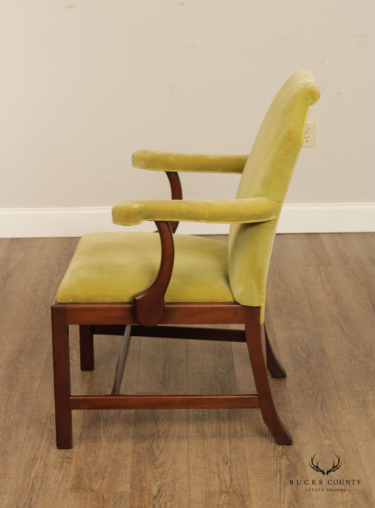 Kittinger Colonial Williamsburg Chippendale Style Mahogany Frame Custom Upholstered Armchair