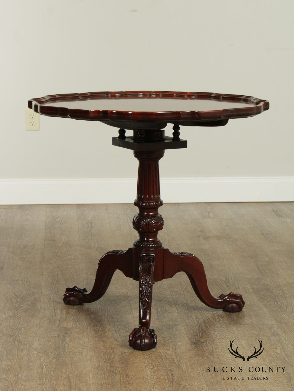Chippendale Style Carved Mahogany Piecrust Tilt Top Tea Table