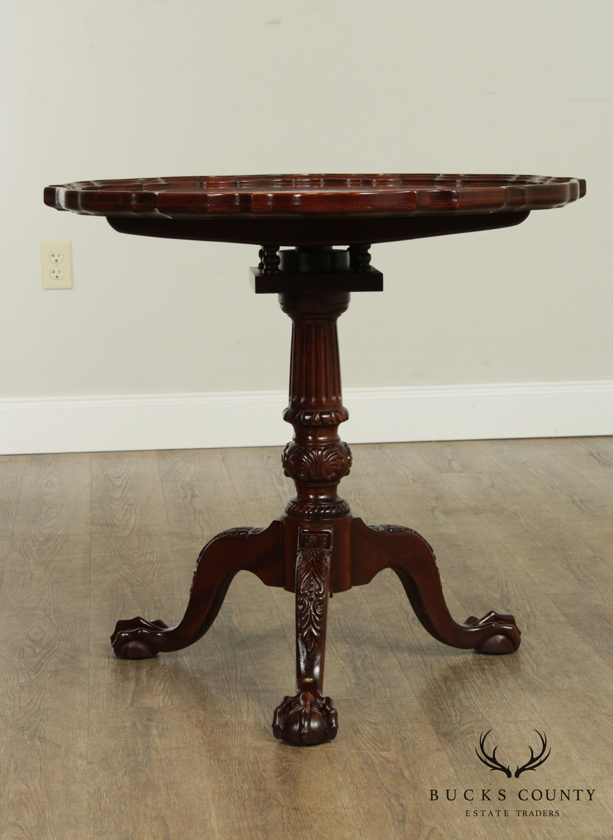 Chippendale Style Carved Mahogany Piecrust Tilt Top Tea Table